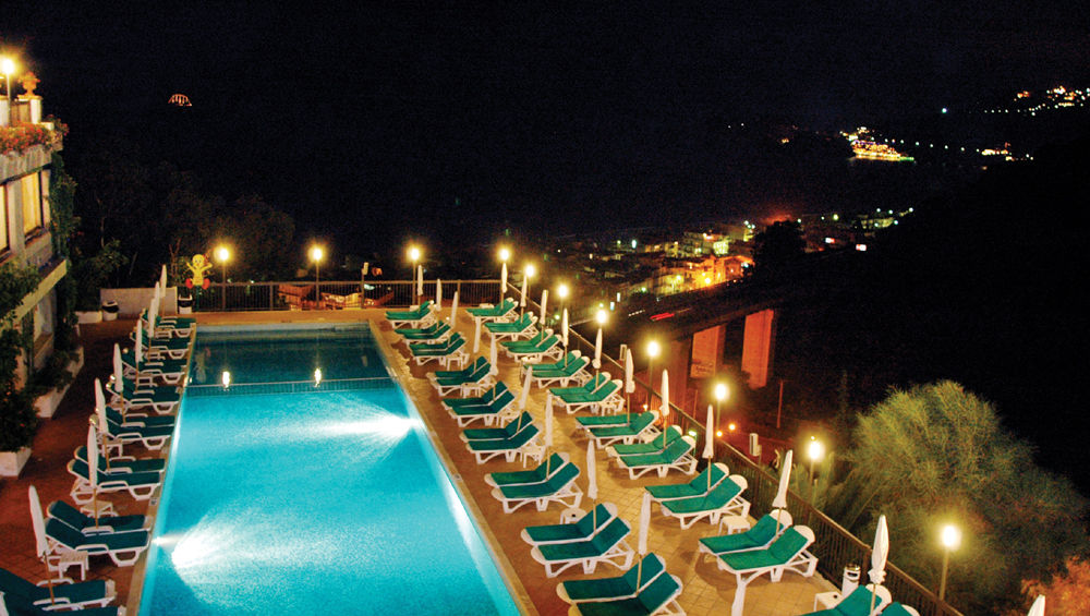 Hotel Le Terrazze Летоянні Екстер'єр фото